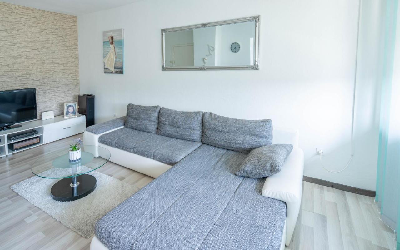 Apartman M Apartamento Knin Exterior foto